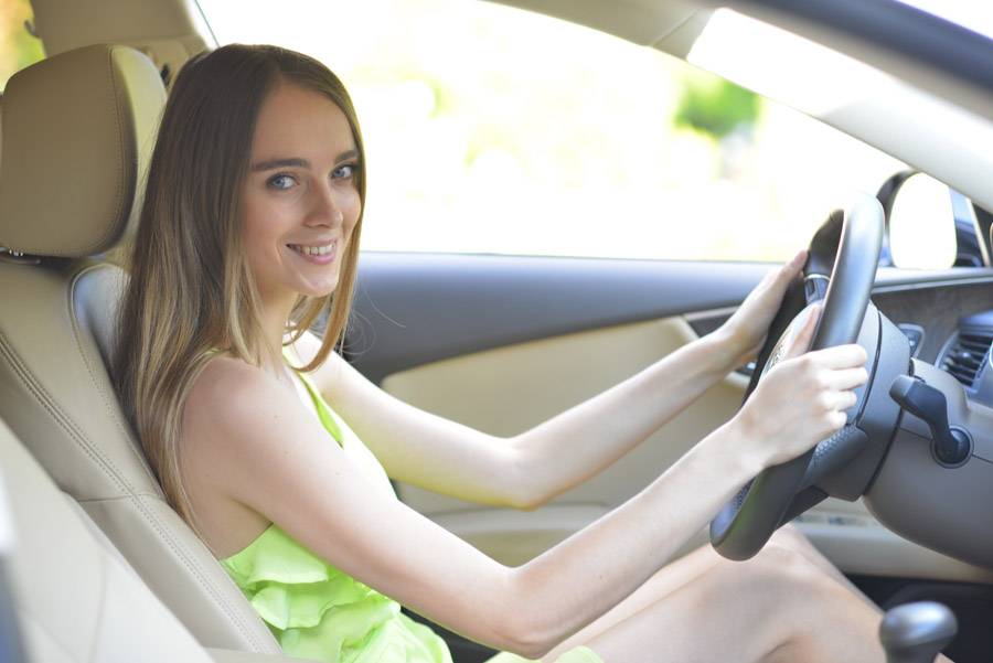 「車を便利に」Googleの「アンドロイドオート(Android auto)」がリリース